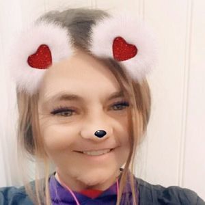 Meet your Posher, Chrissy